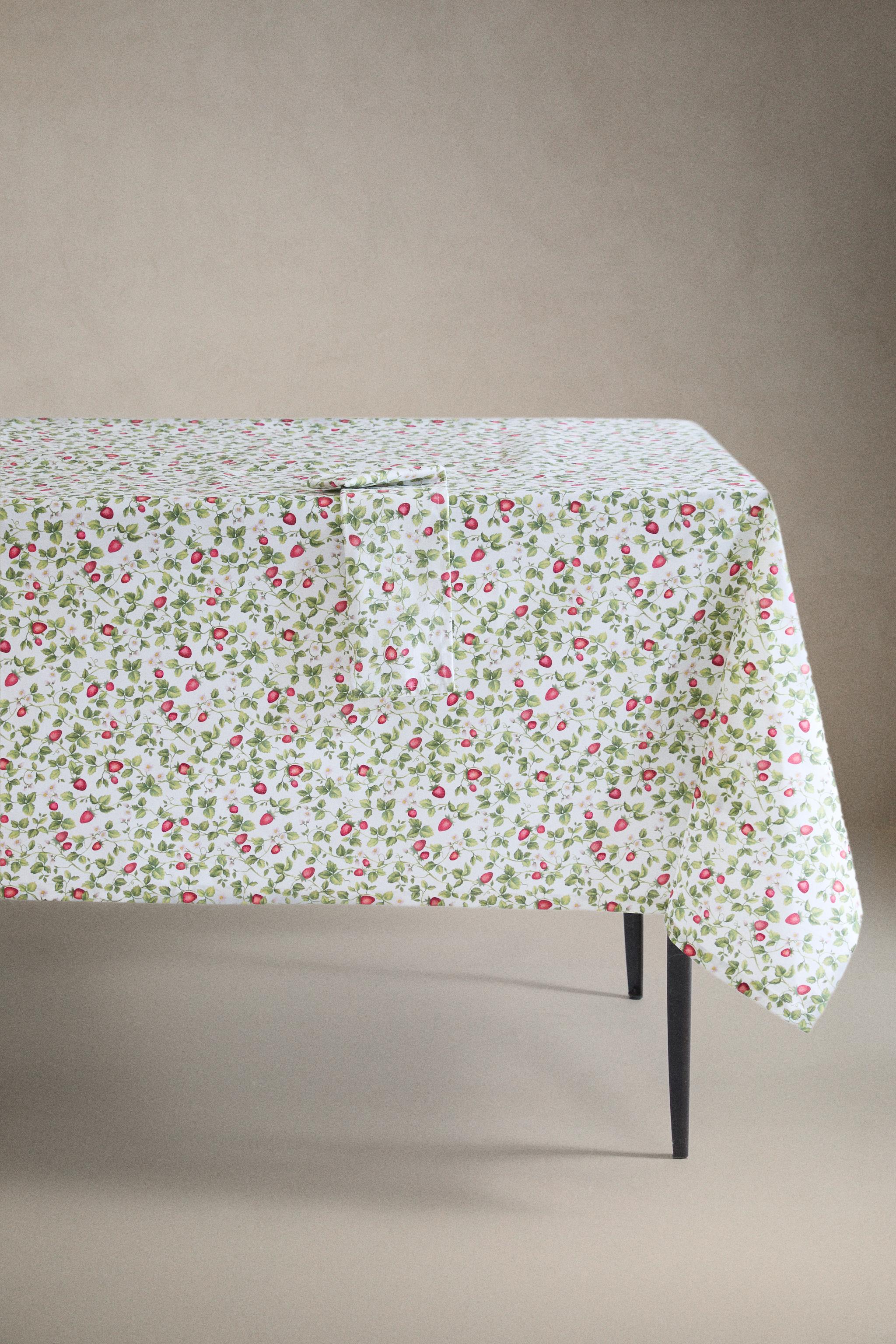 NAPPE ENDUITE FRAISES